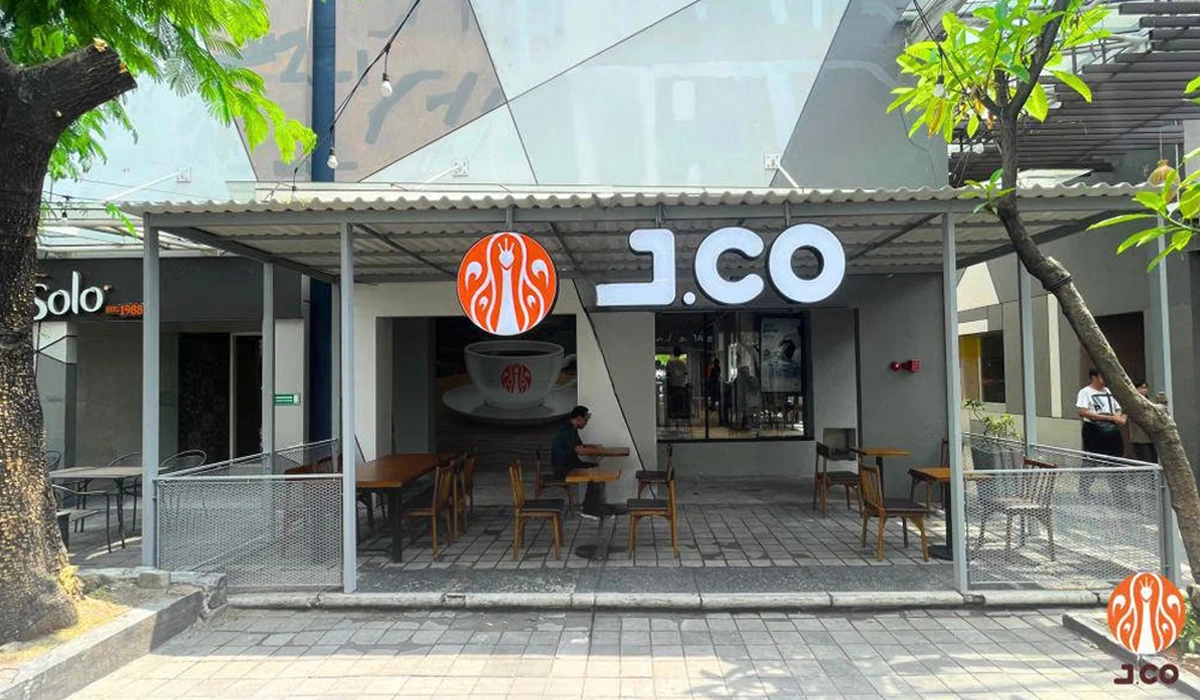 Rasakan-Perpaduan-Kopi-dan-Kenikmatan-di-J.CO-Coffee